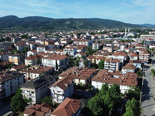 49- ŞEKER GAYRİMENKUL YENİ MAH. 80 m2-2+1 EŞYALI KİRALIK DAİRE