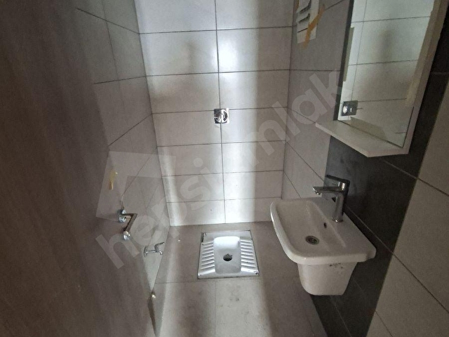 AKGÜNDEN tokide Şehir manzaralı 3+1 kiralık daire - Görsel 11