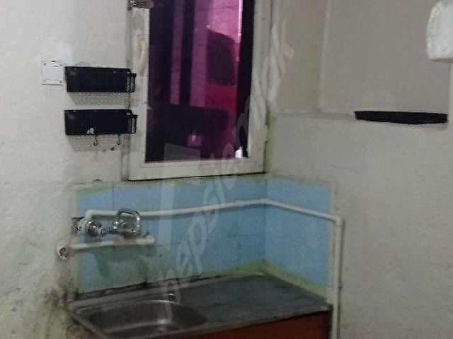 İZMİT MERKEZDE SATILIK 1+1 KOMBİLİ DAİRE - Görsel 6