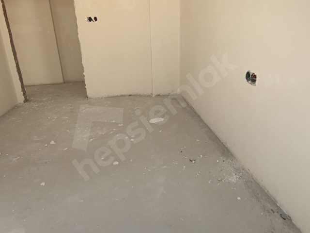 ZeytinburnuSümer Mah Satılık Daire 2+1 80 M2 Sıfır Merkezi Yerde - Görsel 13