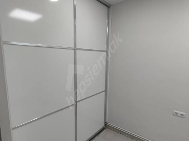 kıyık caddesine çıkan yolun arka sokağında kiralık dükkan - Görsel 6
