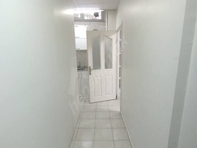kıyık caddesine çıkan yolun arka sokağında kiralık dükkan - Görsel 3