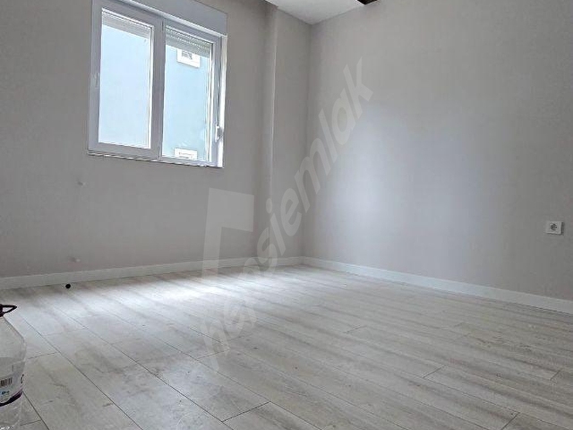 DEMİREL MAHALLESİNDE YÜKSEK GİRİŞ 1+1. 65M² AYRI MUTFAKLI SIFIR - Görsel 14