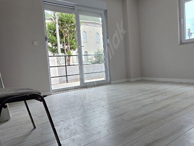DEMİREL MAHALLESİNDE YÜKSEK GİRİŞ 1+1. 65M² AYRI MUTFAKLI SIFIR - Görsel 17
