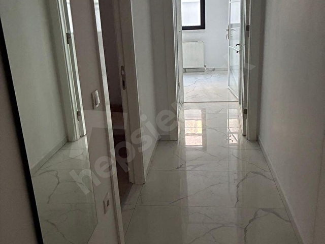 Emek Veli Necdet Arığ Caddesi Üzerinde Bahçe Katı 2+1 3 Yıllık Binada Satılık Daire - Görsel 27