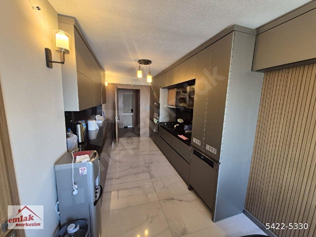 KABİL CADDE UZERİ 3+1 LÜX EŞYALI SATILIK İŞ YERİ