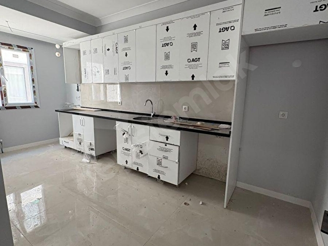 Merkezi Konum 2+1 90 M2 Sıfır Arakat Daire Metrobüse 5 DK - Görsel 10