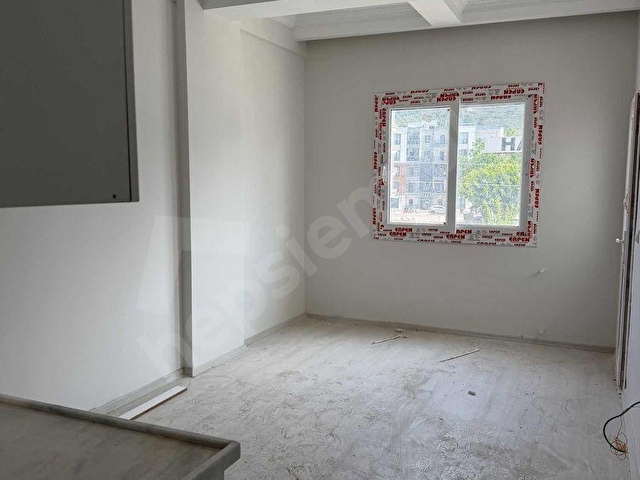 ELİT GAYRİMENKULden SATILIK GENİŞ BALKONLU 1+1 DAİRE - Görsel 14