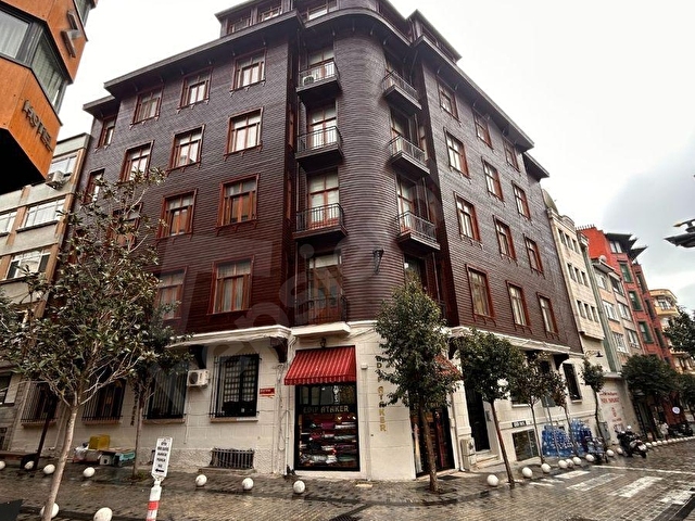 A-Z EMLAKDAN NIŞANTAŞI SÜLEYMAN NAZİF SOKAKTA TARİHİ BİNADA - Görsel 25