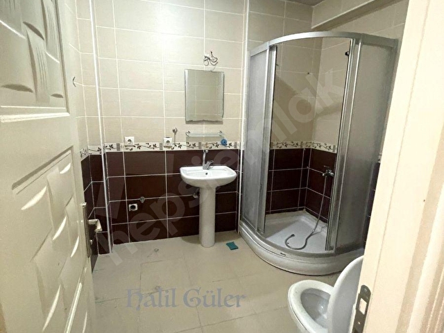 ÇEKMEKÖY HAMİDİYEDE KİRALIK 1+1 DAİRE YÜKSEK GİRİŞ  HALİL GÜLER - Görsel 13