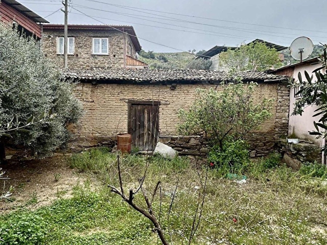 Nazilli Arpazda 431 m2 Arsa İçinde Köy Evi - Görsel 8