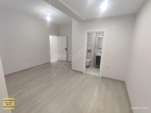 Yeni binadan kiralık 3+1 ebeveyn banyolu kapalı otoparklı daire - Görsel 19