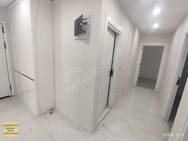 Yeni binadan kiralık 3+1 ebeveyn banyolu kapalı otoparklı daire - Görsel 7
