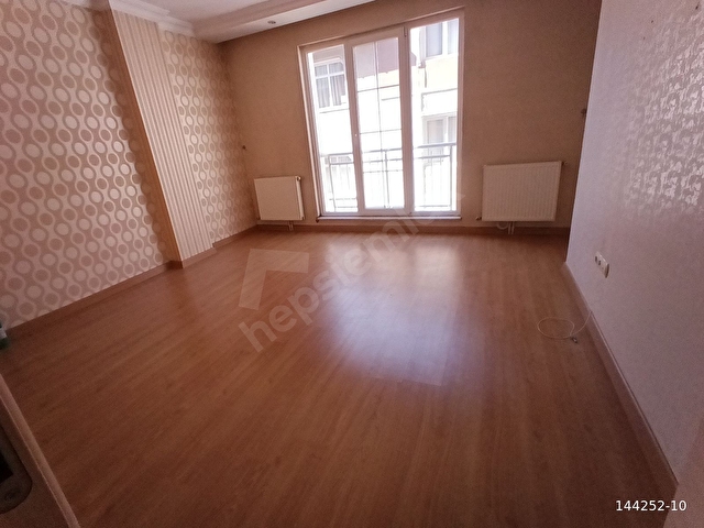 B.EVLER HÜRRİYET MAH METROBÜS YAKINI 2+1 SATILIK DAİRE - Görsel 2