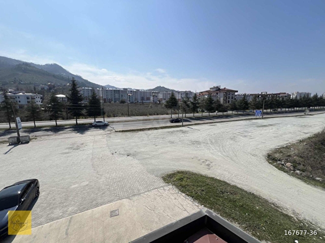 YİĞİT ÖZGÜNER CUMHURİYET(GÜLYALI) ÜNİCİTY KÖŞE BALKONLU 2+1 - Görsel 14