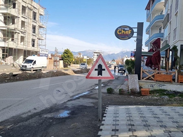 20 METRELİK YOL ÜZERİ SATILIK İŞYERİ - Görsel 6