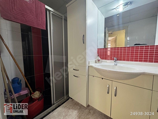 LİDER’DEN ADANA SEYHAN PINAR MAHALLESİNDE CAM KULELER CİVARINDA 4+1 HASARSIZ İSKANLI ÇİFT BANYOLU - Görsel 29