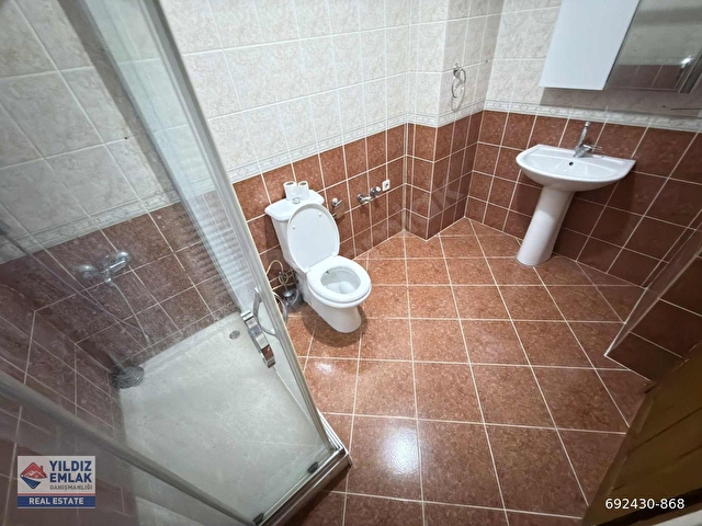 Şişli mecidiyeköyde kiralık 3+1 geniş daire. - Görsel 4