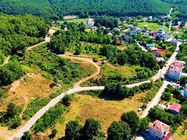 GKDAN ŞİLE KÖMÜRLÜK KÖYÜNDE 1125m2 YOLA CEPHE İMARLI KÖŞE ARSA