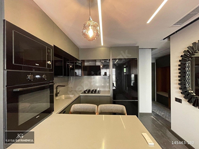 DONANIMLI SİTEde(KAPALI HAVUZ-SAUNA-HAMAM) 1+1 ULTRA LÜX DAİRE - Görsel 3