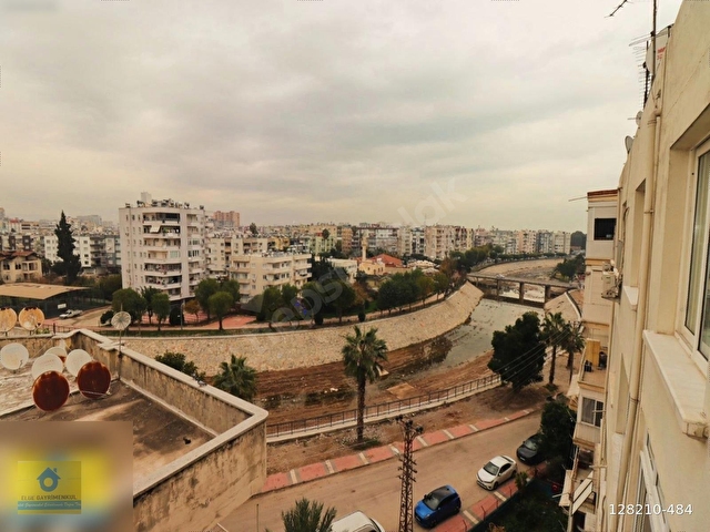 PİRİEİSDE EDİPBURHANKAPALISPORSALONUARKASI DAİRE SATILIK - Görsel 8