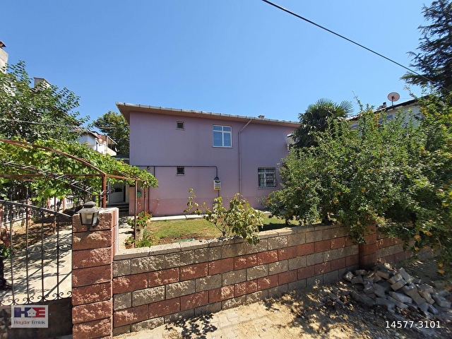 Haydar Emlaktan Yenicede Mustakil Buyugk Bahceli D Gazli Villa 14577 3101 Hurriyet Emlak