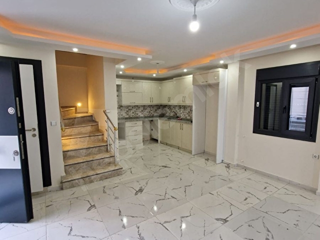 İzmir Dikili cumhuriyette denize yakın satılık müstakil villa - Görsel 2