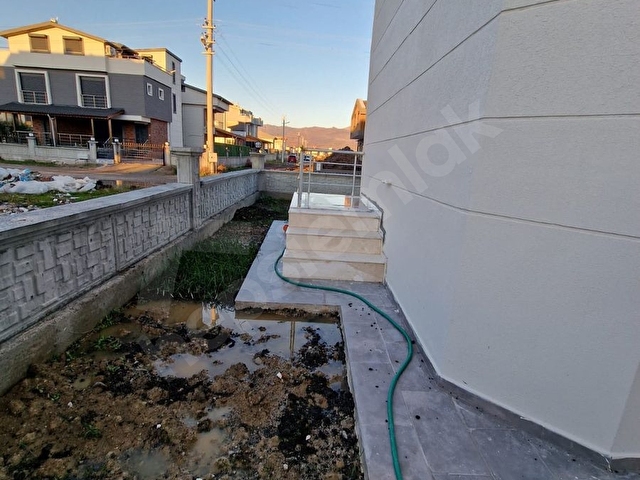 İzmir Dikili cumhuriyette denize yakın satılık müstakil villa - Görsel 10