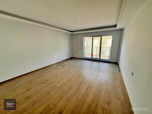 MERTDEN ÇOĞLUDA YÜKSEK METREKARE MİLLET BAHÇESİ CEPHE 3+1 DAİRE - Görsel 15
