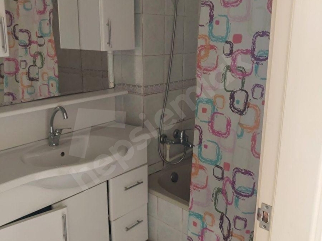 FATİH HIRKA İ ŞERİF DE SATILIK  DAİRE - Görsel 6