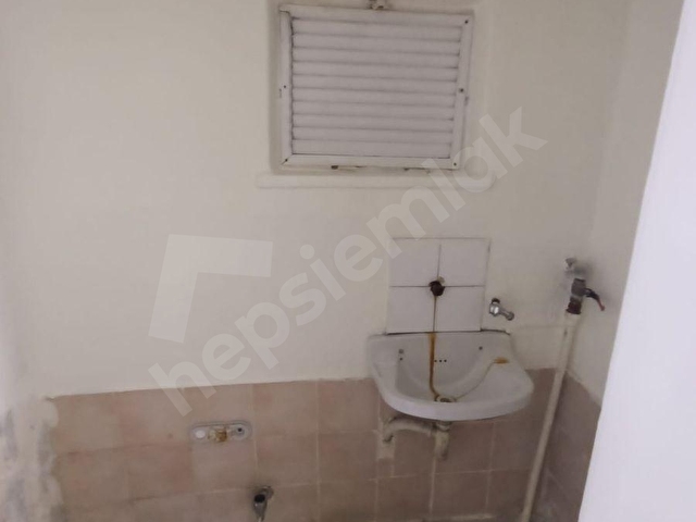 ÖZDEMİRDEN EMEK MERKEZDE BAHÇE ÇIKIŞLI BOŞ MERKEZİ ISINMA BAĞIMSIZ SALON 3+1 - Görsel 15