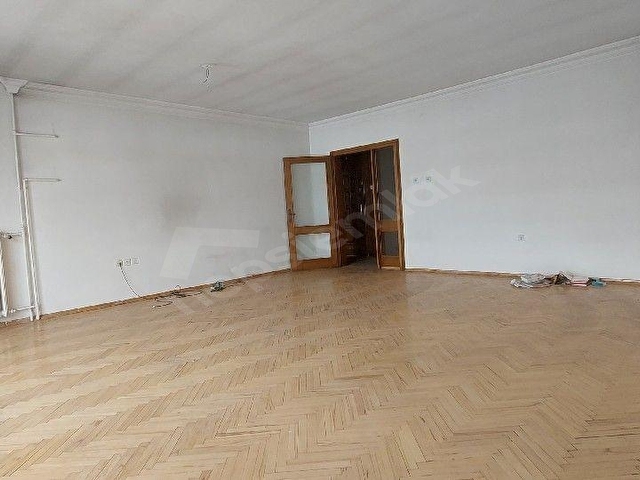 BÜKLÜM SOK. SATILIK DAİRE - Görsel 4