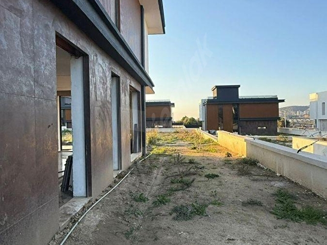 Kuşadasında ÖDÜLLÜ Ultra Lüks 7+1 Müstakil Malikane - Görsel 13