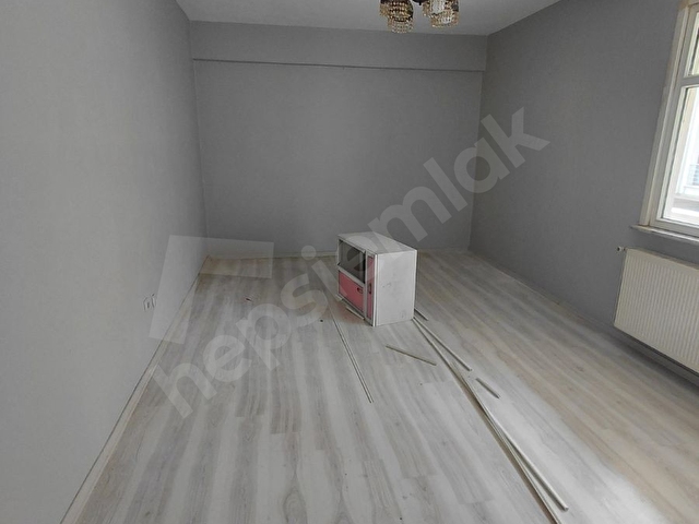 MERKEZİ LOKASYONDA COK HARİKA KULLANIŞLI FERAH DAİRE - Görsel 14