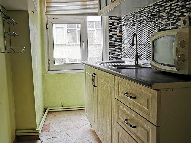 Şişli'de Metroya 5 Dakika Yürüme Mesafesinde İyi Konumda Kiracısız 3+1 Daire