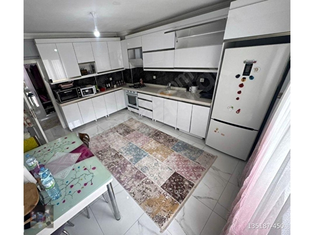 MAREŞAL ÇAKMAK MAH 3+1 BAĞIMSIZ ARAKATTA FULL YAPILI GENİŞ DAİRE