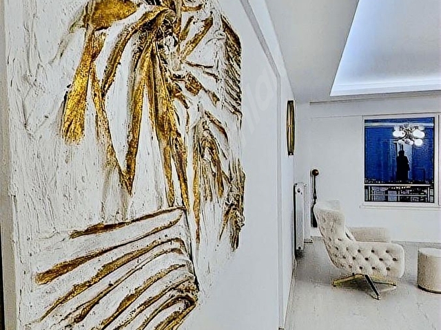 LÜKS SİTEDE DENİZ VE ŞEHİR MANZARALI 180 M2 GENİŞ DAİRE - Görsel 18