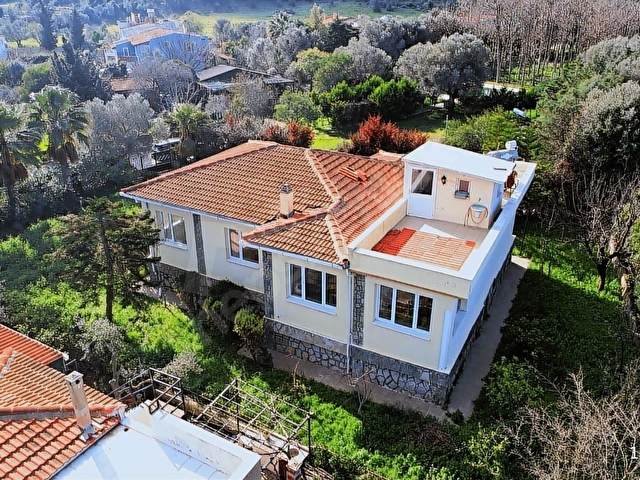URLA İÇMELER MAVİGÖK SİTESİNDE SATILIK BAHÇELİ MÜSTAKİL VİLLA - Görsel 3