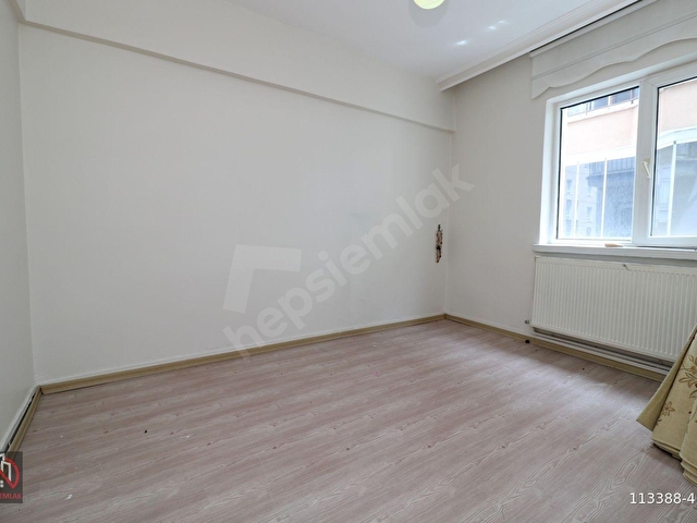 EMRE EMLAKTAN ATATÜRK MHDE MERKEZİ KONUMDA ARAKAT 3+1 SATILIK DAİRE - Görsel 10