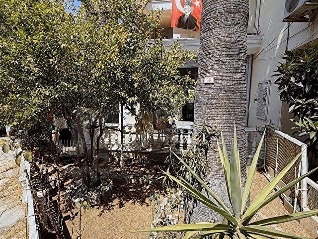 Satılık Villa Bahçeli Manzaralı Geniş Triplex - Görsel 8