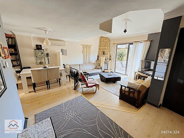 Satılık Villa Bahçeli Manzaralı Geniş Triplex - Görsel 13