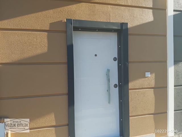 Yazlik Emlak Tan Sarimsakli Da Sifir Luks Villa 102229 596 Hurriyet Emlak