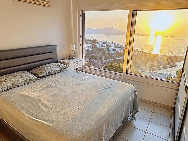 Yalıkavakta 2+1 Plajlı Deniz Manzaralı Eşyalı Kiralık Dubleks - Görsel 2