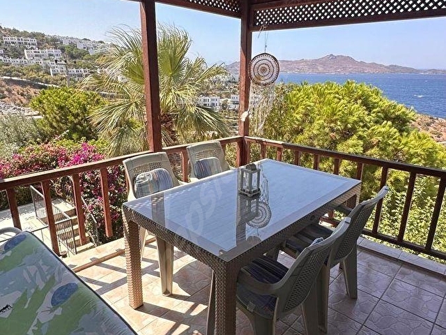 Yalıkavakta 2+1 Plajlı Deniz Manzaralı Eşyalı Kiralık Dubleks - Görsel 13