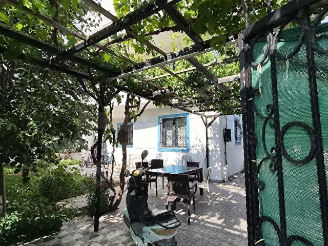 SATILIK VİLLA KAPALI PAZAR YAKINI - Görsel 2