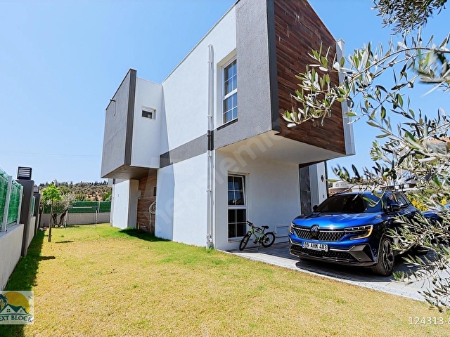 Adagöl Villaları Loft Tavan Köşe Konumlu En Prestijli Villası