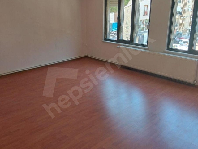 NAZİLLİ HÜRRİYET CADDESİ ÜZERİNDE SATILIK 3+1 DAİRE - Görsel 12