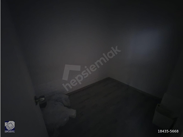 Buca / Şirinyerde Merkezi Konumda 3 Katlı 90 m2 Kiralık Dükkan - Görsel 24