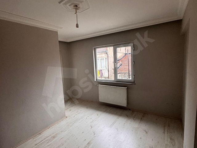 MERKEZİN KALBİNDE ASANSÖRLÜ, KOMBİLİ 2+1 FIRSAT DAİRE! - Görsel 12