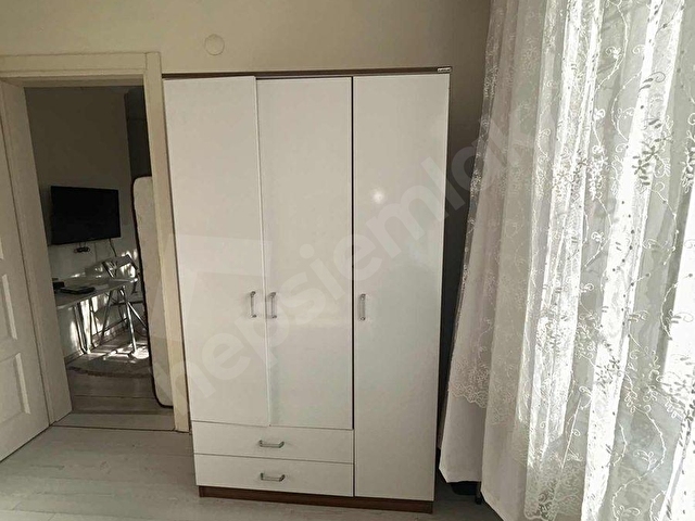 PLEVNEDE 10 BURDA KARŞISI EŞYALI 1+1 KİRALIK DAİRE - Görsel 13